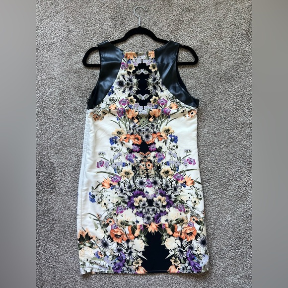 Womens Rhyme LA floral dress with pleather accents medium - Picture 4 of 4